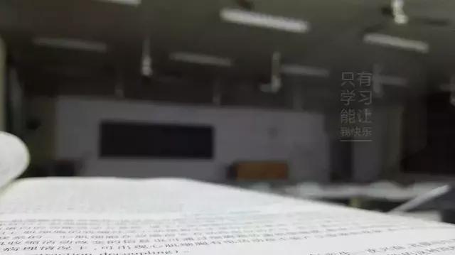 摄影背景模糊人物清晰,变焦模糊摄影教程