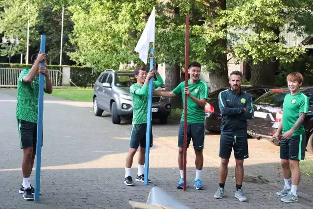 海外拉练日记(二):自制皮划艇大赛high翻全队附海量图集