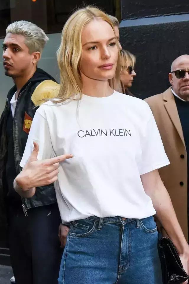 经典金标t恤,曾经被嫌弃的衬衫