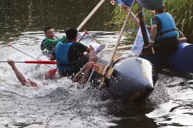 海外拉练日记(二):自制皮划艇大赛high翻全队附海量图集