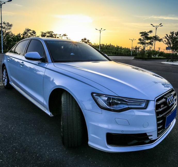 17款奥迪a6l和18款宝马520,18款奥迪a6l路感强烈不如奔驰e