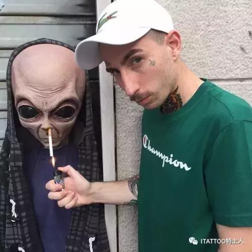 纹身怎么才能不被父母发现,为什么父母不让纹身