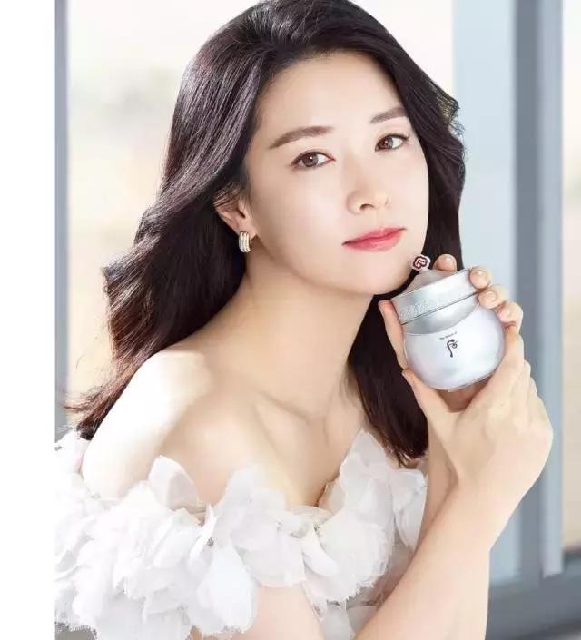 解锁逆龄冻龄美肌秘诀,四十岁以上的女性增肌冻龄抗衰老