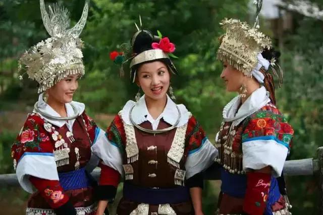 凯里黄平苗族服饰穿戴,凯里苗族服饰大全