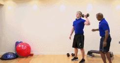 哑铃练全身新手哑铃训练计划,哑铃训练动作练全身详细图