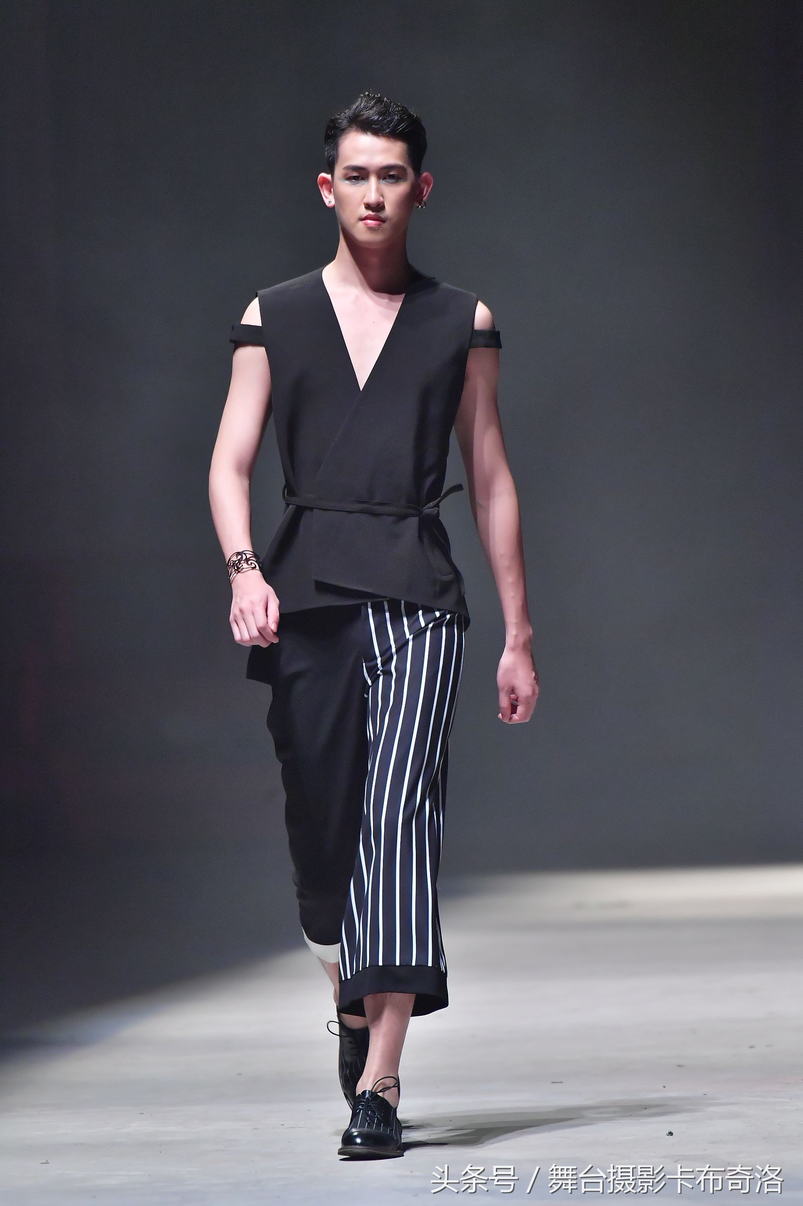 pinli品立男装换季,品立pinli男装皮衣