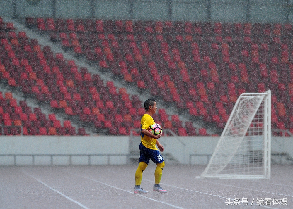 下雨天户外做什么运动,下雨天男生的暖心动作