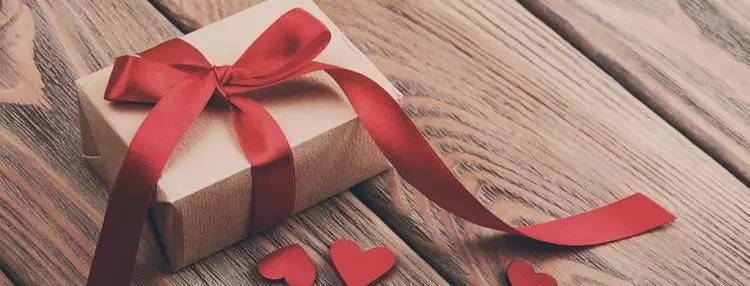 七夕送女孩子什么礼物比较好,追妹子七夕送什么礼物