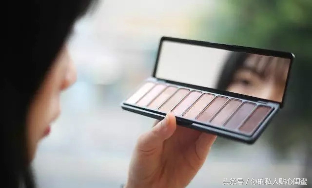 因为它，他说我卸妆吓惨了他