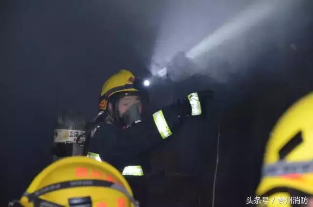 听到警报消防队员有什么反应,当想起防空警报大家会怎样