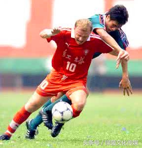 云南红塔足球哪年解散,1999年云南红塔球队