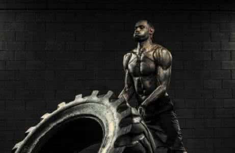 詹姆斯身体冲击力有多强,詹姆斯的身体素质究竟有多炸裂