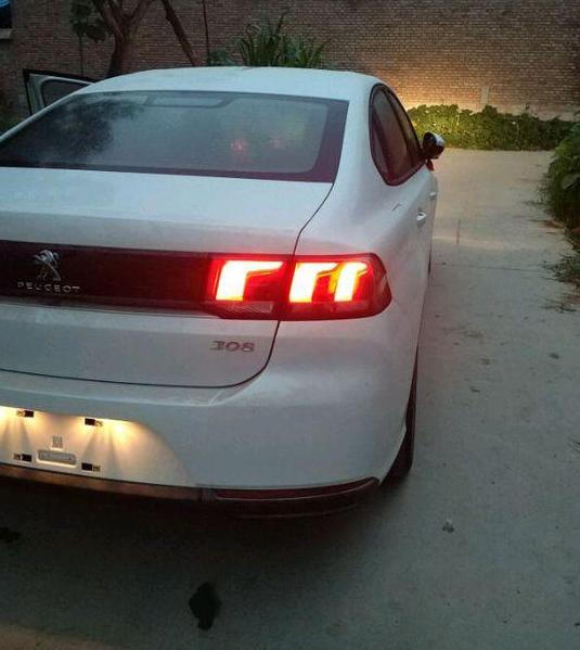 新款308用户反馈，比韩系车稳，内饰显得更加大气了，开着舒服