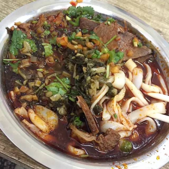 武汉必吃的美食排行榜,武汉排队吃美食图片