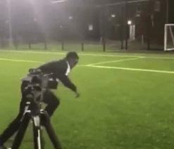 赛场搞笑瞬间视频,赛场的搞笑片段