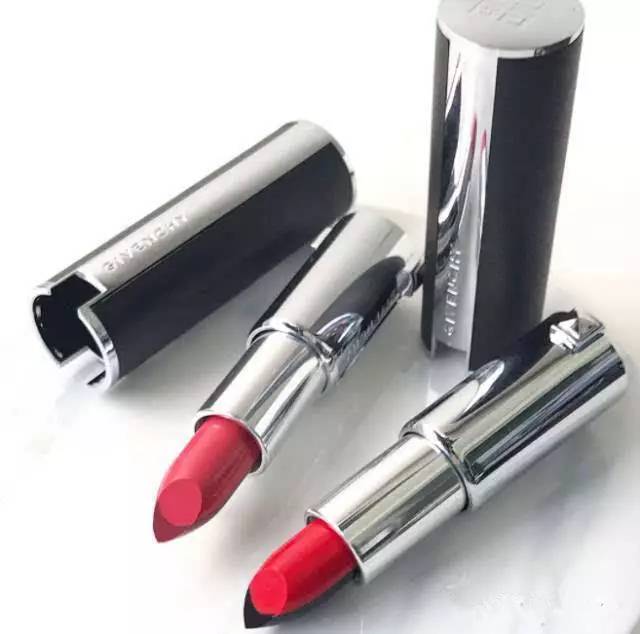 双色口红风暴来袭！戏精本精了