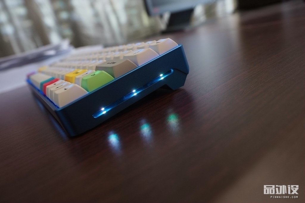 凯酷客制化机械键盘KC-SP64评测