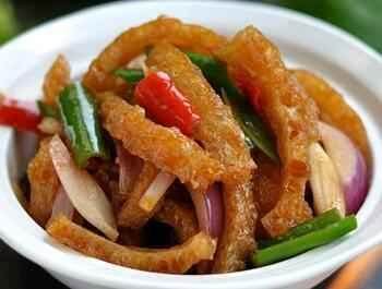 猪身上这部位原来是一剂良药,但很多人嫌弃它脏全给扔了!