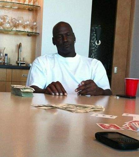 乔丹惊天一投,乔丹超级滞空绝杀