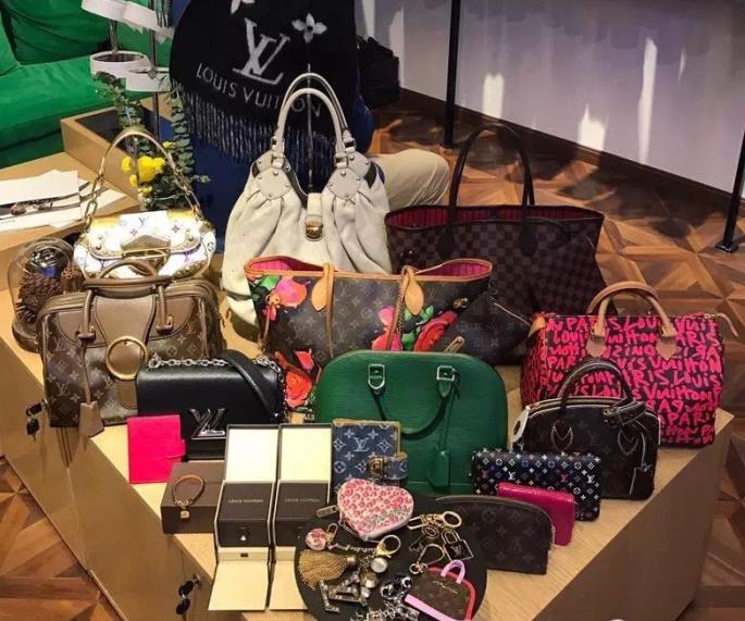 louisvuitton包包经典款,那些年我们买过的品牌