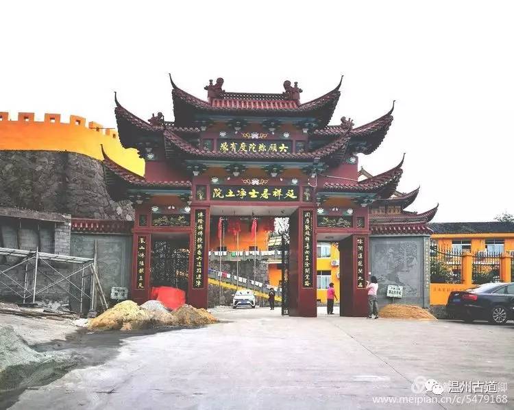 乐清白石凤凰山在哪,乐清白石山上好玩的地方