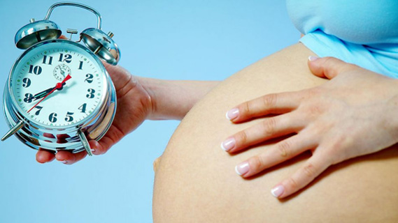 孕妈妈提前做这些准备预防肩难产,孕早期可以做开肩动作