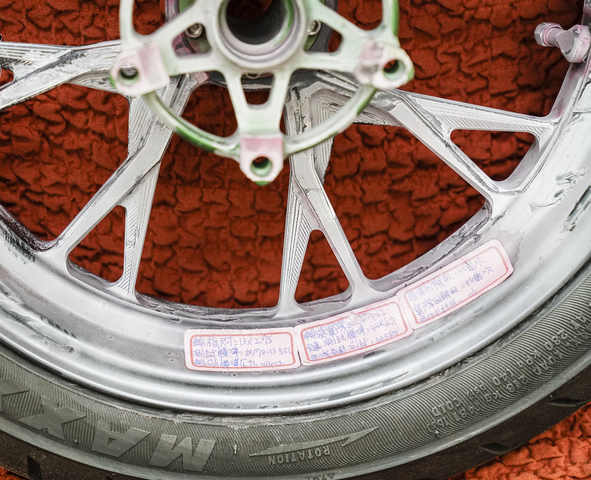 锻造轮毂和旋压轮毂真实测试,锻造轮毂强度测试