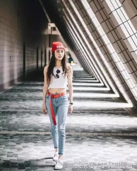 如何摆pose拍照才好看,拍照怎么摆pose最经典