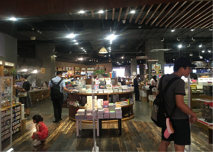 听说，大连文艺青年都去过这家书店