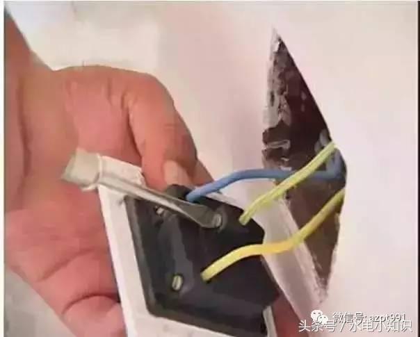 装修电路布线图用什么软件,商铺装修电路怎么布线