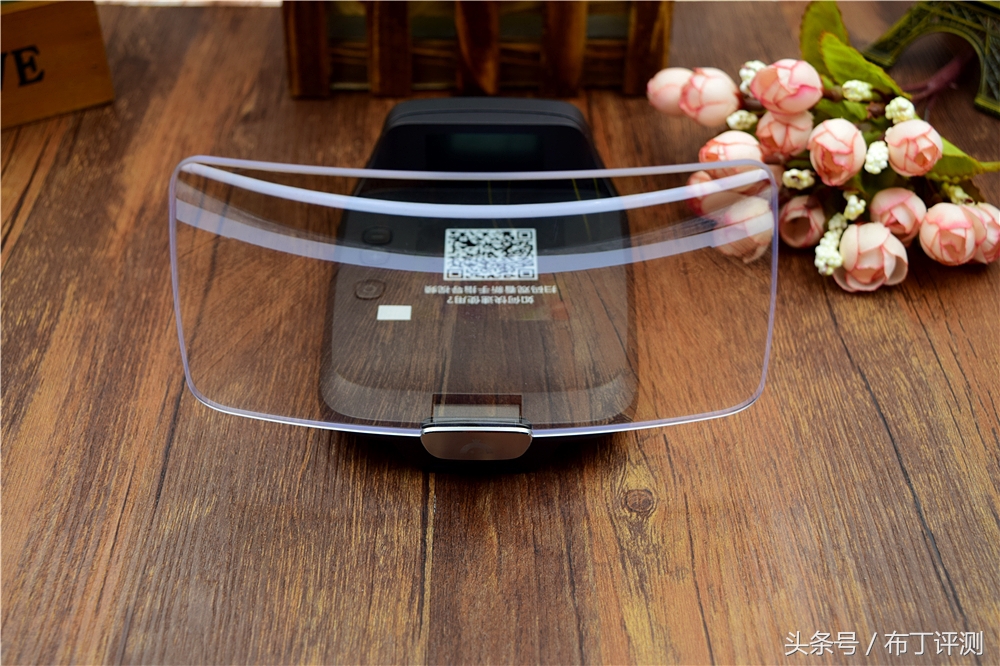 宝马hud升级全过程,让汽车变得更智能