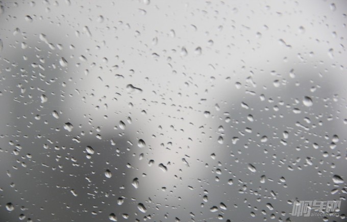 一百年的历史难题，用一个价值70美元的雨刮就解决了