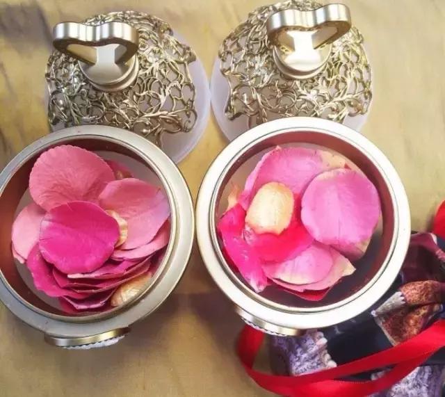 平价圣诞限定礼盒彩妆,圣诞限定彩妆合集