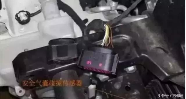 b1424太阳能传感器故障维修,离合器位置传感器故障维修多少钱
