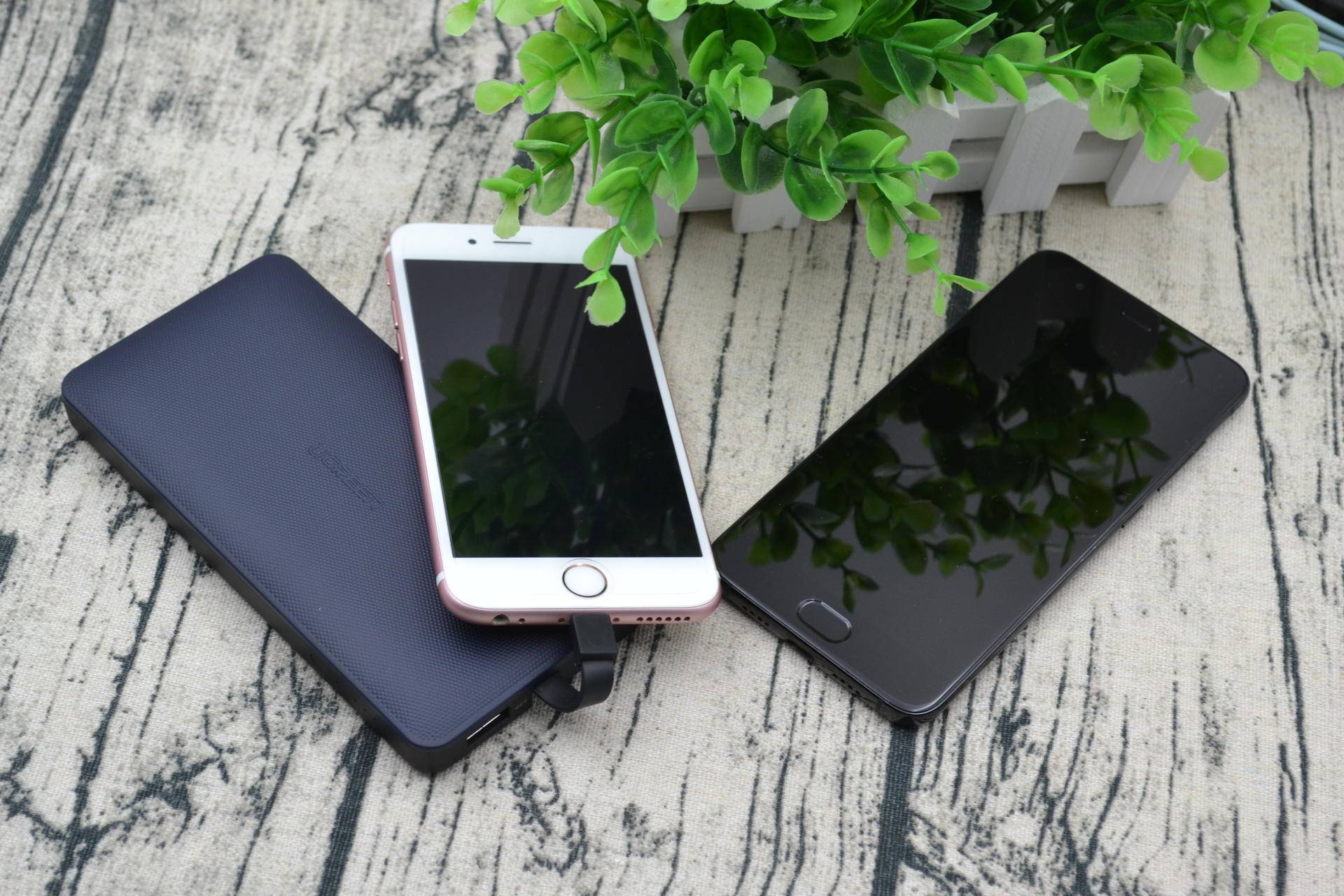 绿联mfi数据线和苹果原装哪个好,绿联mfi认证苹果充电宝评测