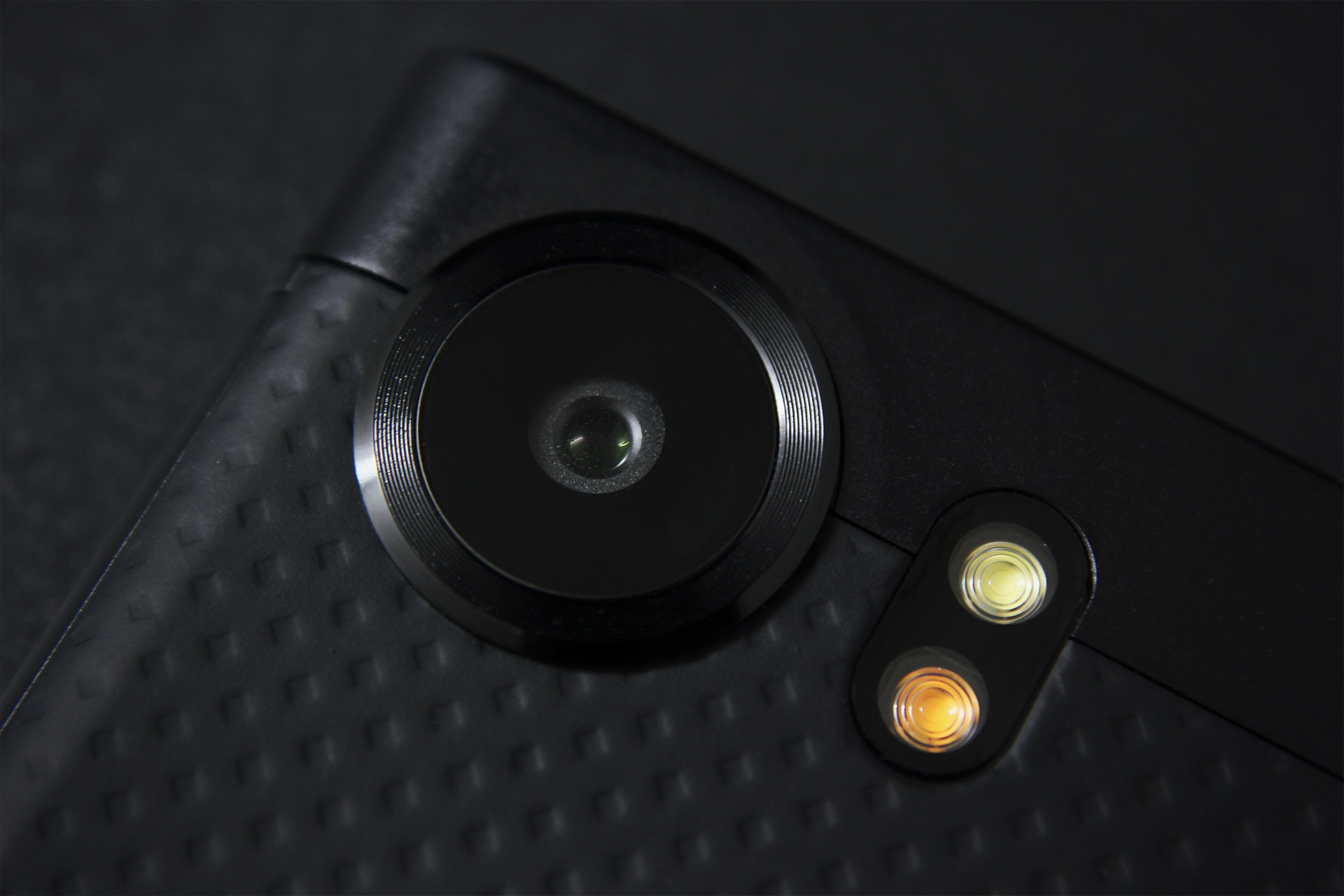 黑莓keyone还能用得住吗,黑莓keyone精英版开箱