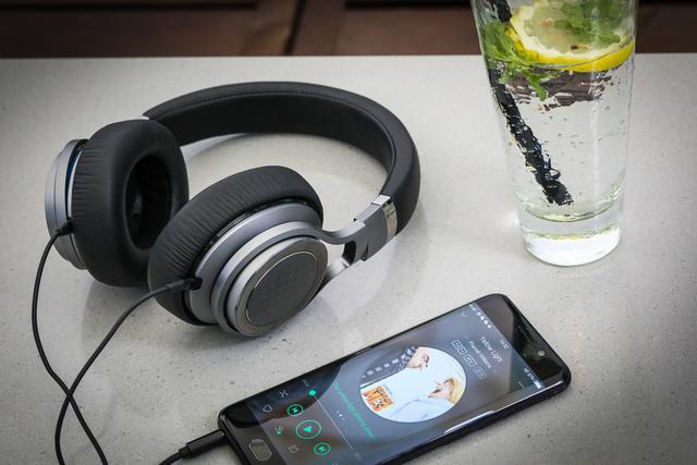 vivo原装xe100耳机,vivoxe1000耳机属于什么级别