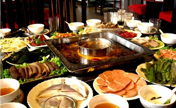 鬼才导演昆汀的《低俗小说》到底讲了什么？为什么经典？