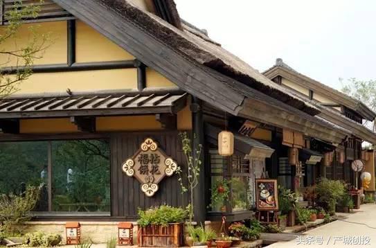 拈花湾中国心灵度假目的地,拈花一笑清风徐来的意思