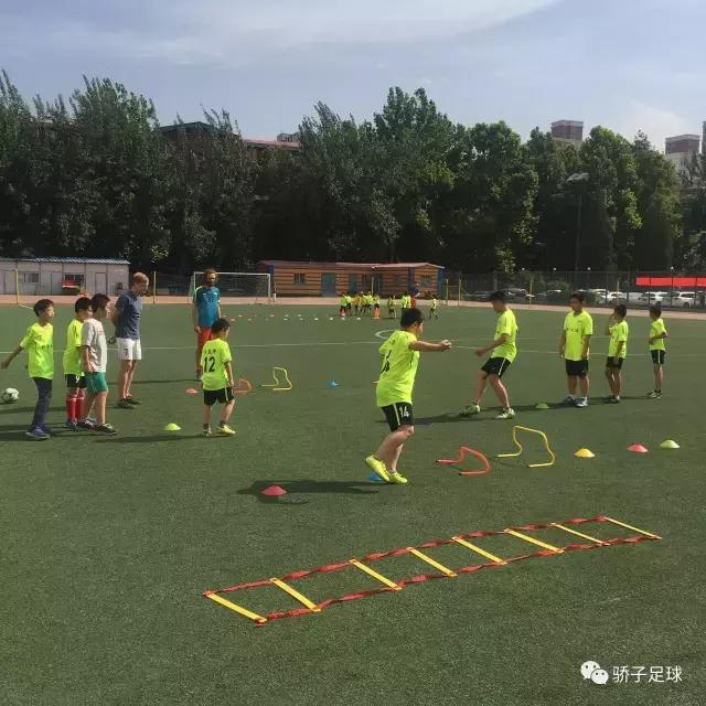 足球教学和训练中注意事项,足球训练家长告知书