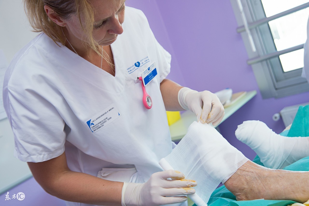 巧克力含糖10%糖尿病人能吃吗,糖尿病人可以吃100%纯巧克力吗