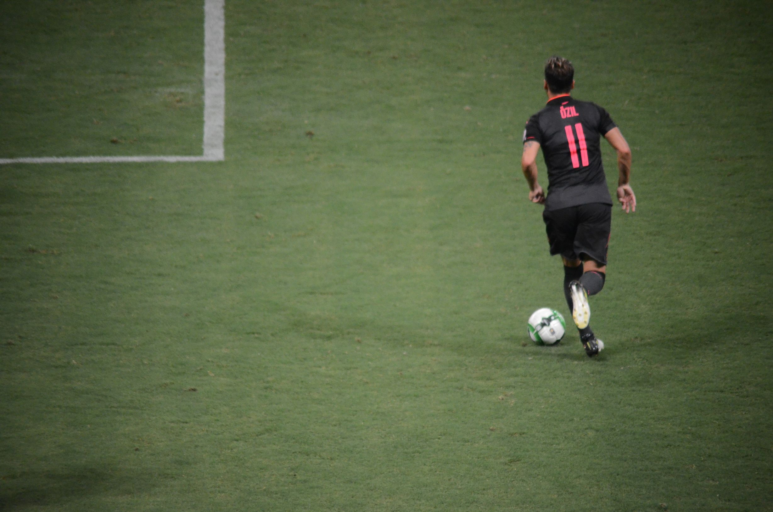 有个球星，带你走进另一个世界