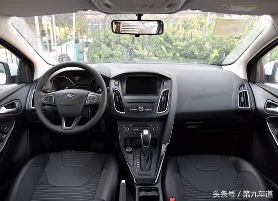 长安福特福克斯怎么样,福特福克斯怎么看车是1.6l还是1.8