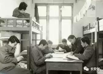 那个纯真的年代完整,那个纯真年代难以忘却的回忆