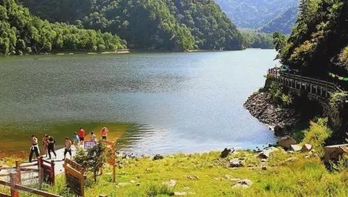 孟达天池,青海孟达天池视频