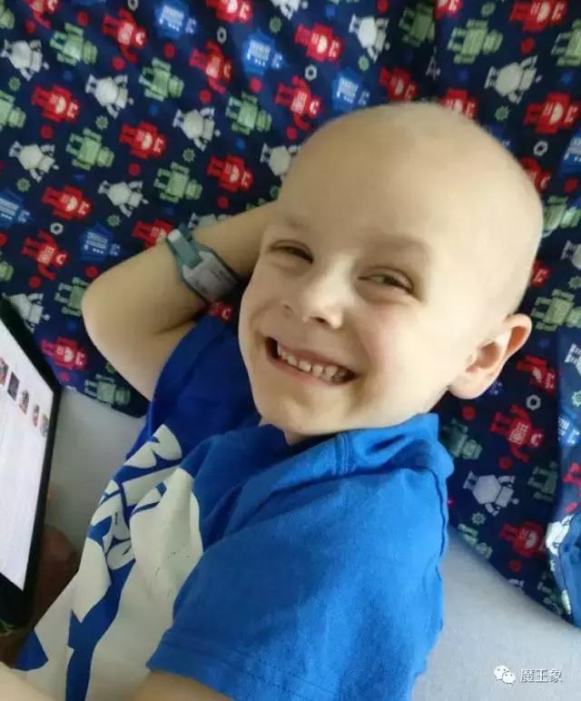 如果文化艺术能暖心善举，那病残儿童就能化身超级英雄！