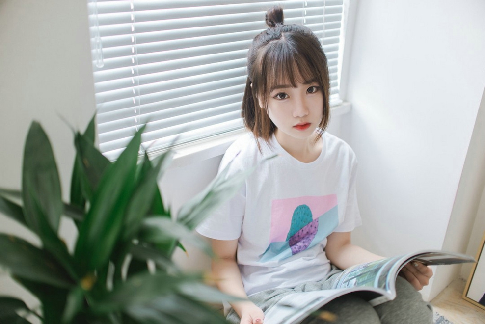 17岁闺女送给母亲礼物,女人把孩子送给前夫短剧