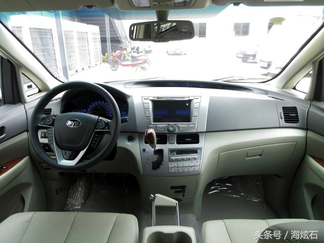 比亚迪宋max和m6,比亚迪m6的最新价格