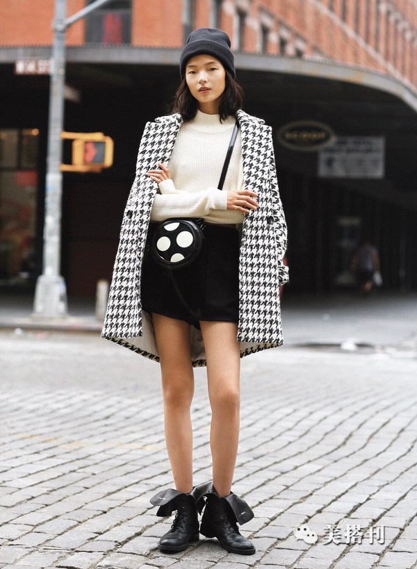 雎晓雯，中国来的小怪物，用单眼皮小眼睛征服你们