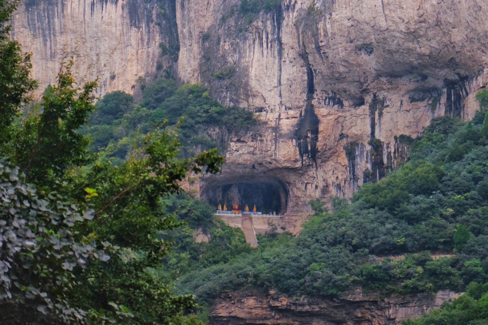 中太行山水精华之地——邢台云梦山